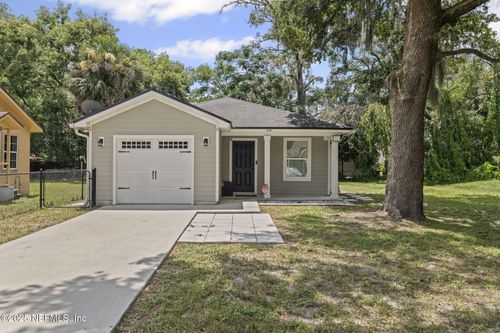 9124 Adams Ave, JACKSONVILLE, FL, 32208-2206 | Card Image
