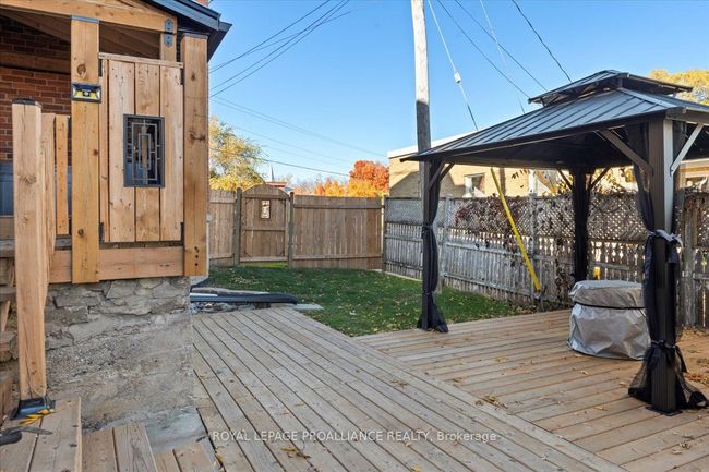 13 Church St, House other with 7 bedrooms, 4 bathrooms and 4 parking in Stirling ON | Image 13
