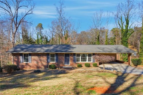 169 Short Ave, Cornelia, GA, 30531-4124 | Card Image
