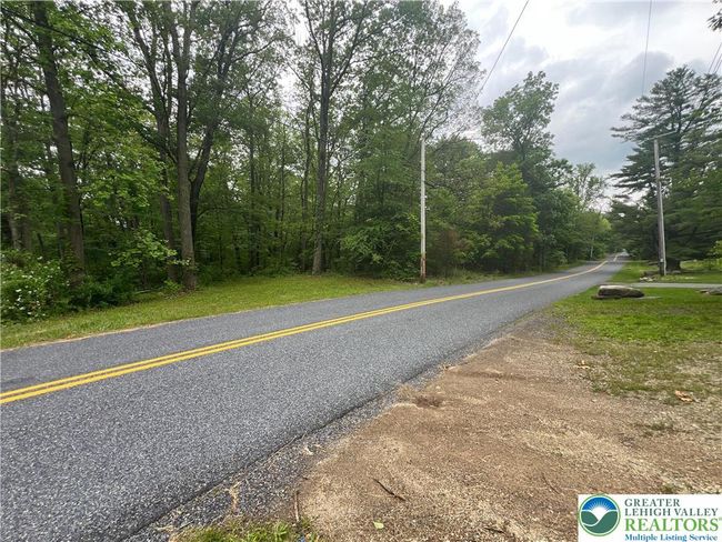 162 W Mountain Rd, House other with 2 bedrooms, 1 bathrooms and null parking in WIND GAP PA | Image 20