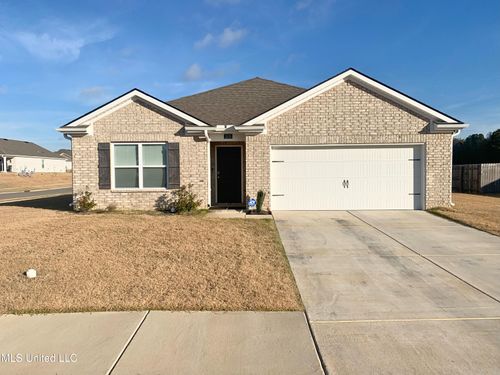 5318 Alpine Dr, Horn Lake, MS, 38637-1295 | Card Image