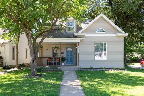 840 W Elm St, Springfield, MO, 65806-1930 | Card Image