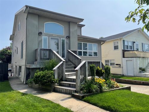 420 W Park Ave, Long Beach, NY, 11561-3129 | Card Image