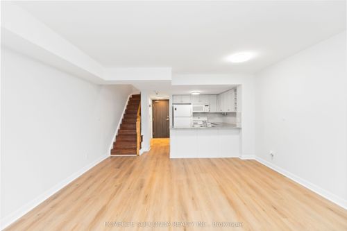 1809-210 Victoria St, Toronto, ON, M5B2R3 | Card Image