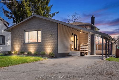 25 Riverview Rd, Lindsay, ON, K9V1B2 | Card Image