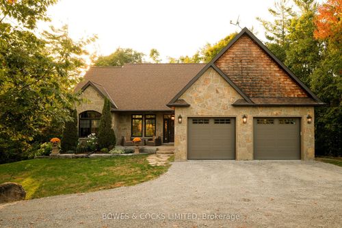 75 Mitchell Cres, Buckhorn, ON, K0L1J0 | Card Image