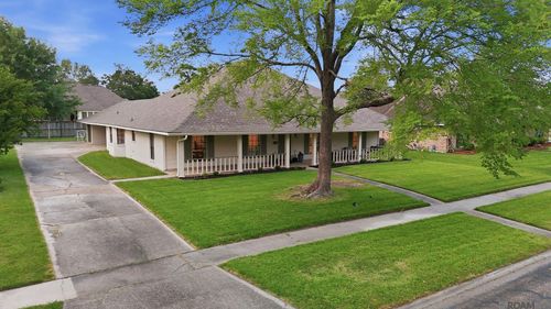 16237 Antietam Ave, Baton Rouge, LA, 70817-3149 | Card Image
