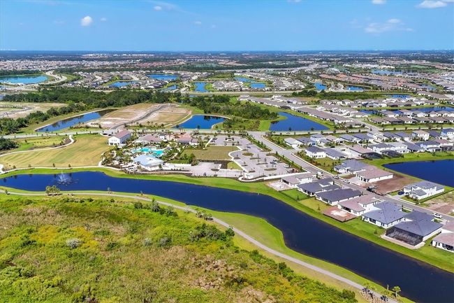 16606 Barnwood Place, House other with 4 bedrooms, 3 bathrooms and null parking in Lakewood Ranch FL | Image 71