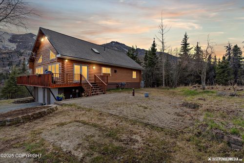 3915 Hiland Rd, Eagle River, AK, 99577-9466 | Card Image