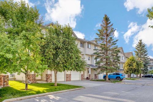 30 Country Hills Cove Nw, Calgary, AB, T3K5G8 | Card Image