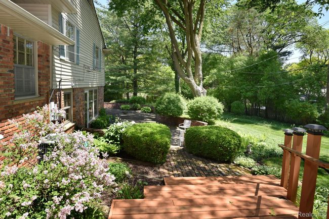 1010 Rock Spring Rd, House other with 4 bedrooms, 3 bathrooms and null parking in Bloomfield Hills MI | Image 33