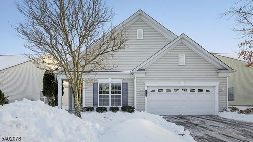 675 Post Ln, Somerset, NJ, 08873-6063 | Card Image