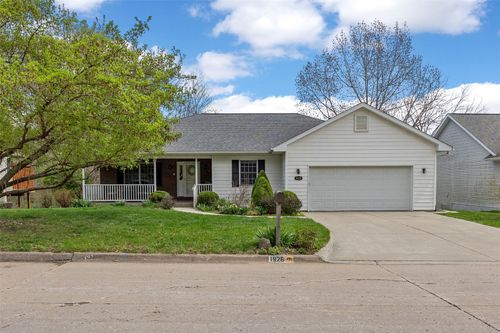 1926 Meadow Ridge Lane, Iowa City, IA, 52245 | Card Image