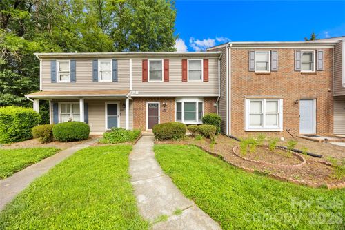 8426 Rust Wood Pl, Charlotte, NC, 28227-0365 | Card Image