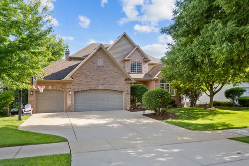 2644 Freeland Cir, Naperville, IL, 60564-5876 | Card Image