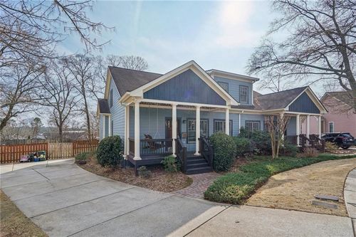 700 Frasier Cir Se, Marietta, GA, 30060-2316 | Card Image