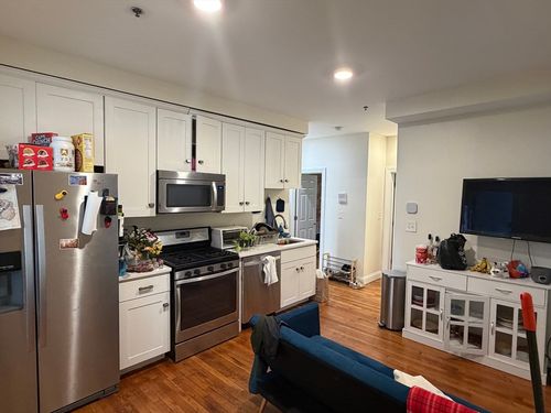 1-830 Huntington Ave, Boston, MA, 02115 | Card Image