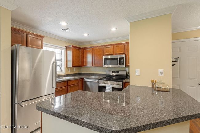 826 Gresham Rd, Condo with 2 bedrooms, 2 bathrooms and null parking in Knoxville TN | Image 6