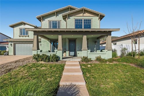 369 Rose St, Fillmore, CA, 93015-2088 | Card Image