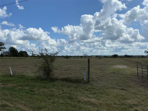 18188 Highway 90 N, Bedias, TX, 77831-9527 | Card Image