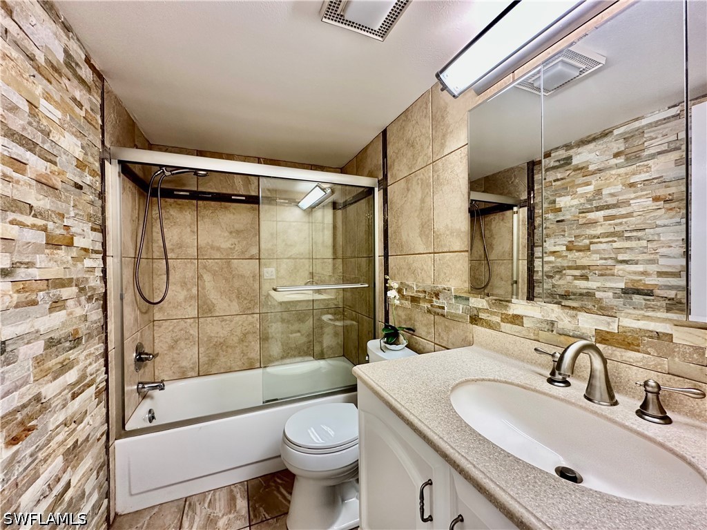 Residential Lease in Naples
