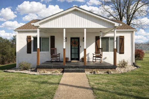 109 S Kilgore St, Athens, TN, 37303-4267 | Card Image