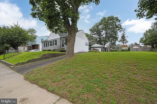 2021 Maple Ave, HADDON HEIGHTS, NJ, 08035-1119 | Card Image