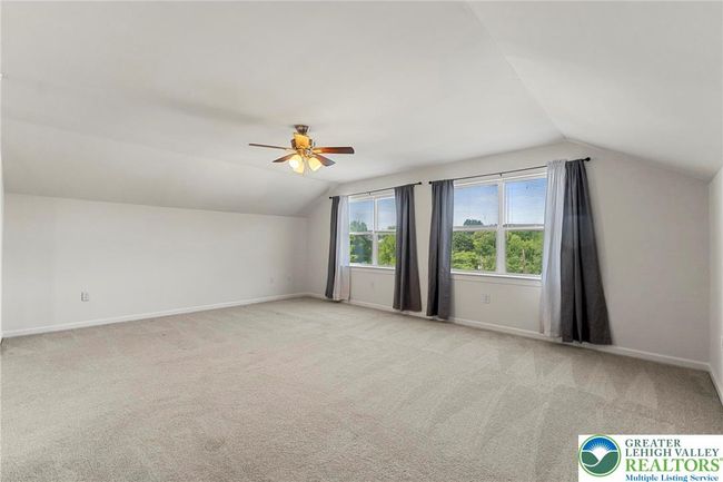 Primary Bedroom | Image 10