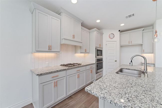 13731 Pedernales Ct, House other with 4 bedrooms, 4 bathrooms and 3 parking in Cypress TX | Image 13