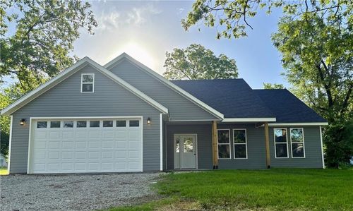 207 S Ward St, Leeton, MO, 64761-8236 | Card Image