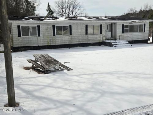 101 Estherville Rd, Elizabethtown, NC, 28337-8966 | Card Image