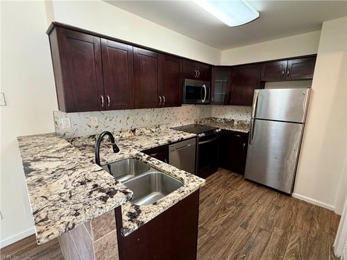 3903 Kiwanis Loop, Virginia Beach, VA, 23456-4908 | Card Image
