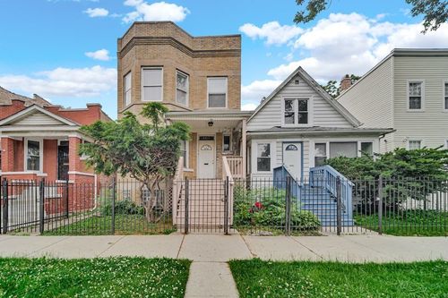 4906 W Gladys Ave, Chicago, IL, 60644-4940 | Card Image