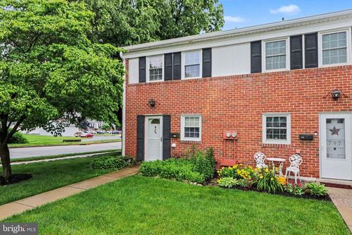 799 Hardwick Pl, YORK, PA, 17404-1964 | Card Image