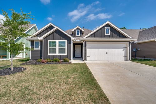 13105 Dawson Dr, Providence Village, TX, 76227-5384 | Card Image