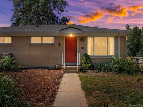 14050 E 25th Pl, Aurora, CO, 80011-2828 | Card Image