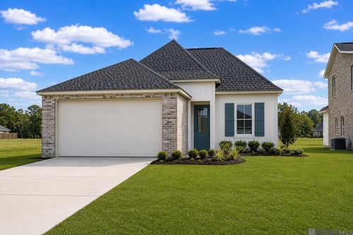 33972 Highlandia Dr, Denham Springs, LA, 70706-4501 | Card Image