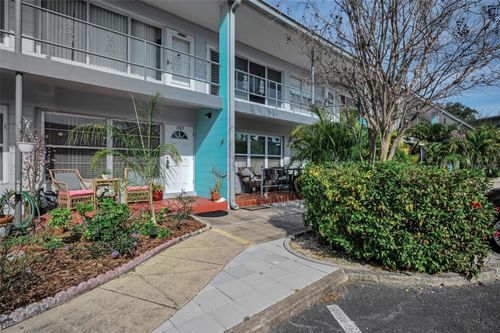 apt-1423-4325 58th Way N, KENNETH CITY, FL, 33709-5356 | Card Image