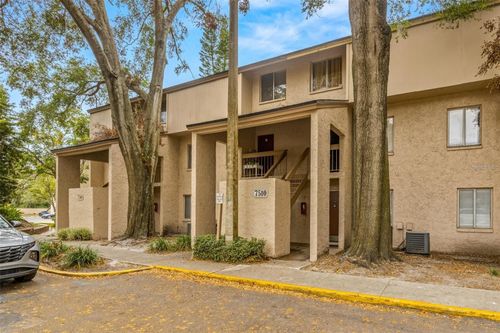 99-b-7510 Presley Pl, TAMPA, FL, 33617-8542 | Card Image