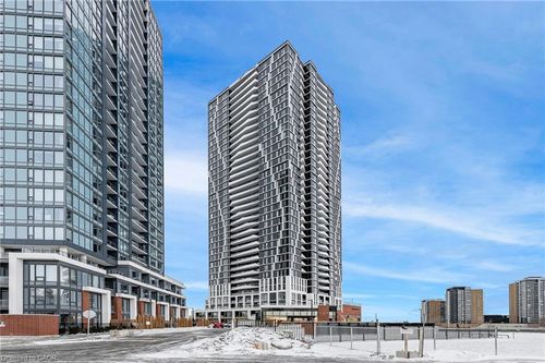 3301-25 Wellington St S, Kitchener, ON, N2G0G5 | Card Image