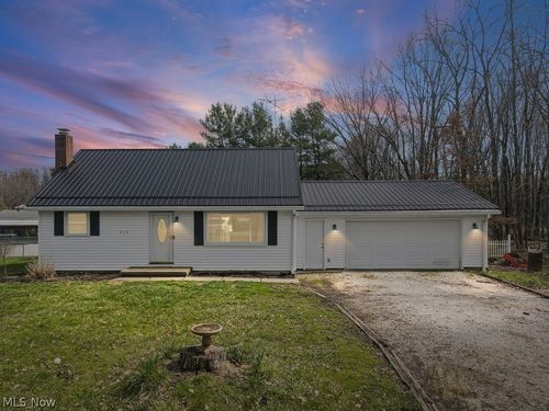 212 Case Rd, Beloit, OH, 44609-9413 | Card Image
