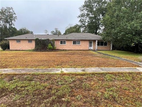 308 N Laurel St, Amite, LA, 70422-2520 | Card Image