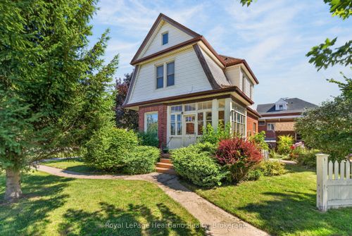 85 Montreal St, Goderich, ON, N7A2G5 | Card Image