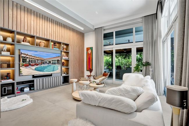 2670 Cypress Ln, House other with 5 bedrooms, 6 bathrooms and null parking in Weston FL | Image 41