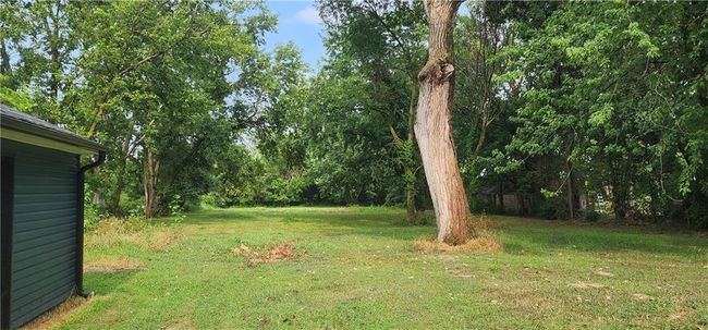 View of yard | Image 5