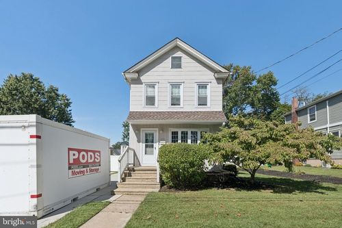 233 Haines Ave, BARRINGTON, NJ, 08007-1117 | Card Image