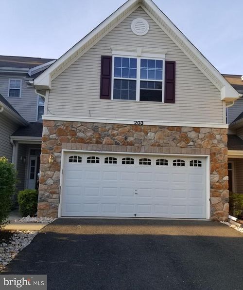 203 Brinley Dr, Pennington, NJ, 08534-5190 | Card Image