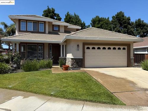 124 Echo Pl, Discovery Bay, CA, 94505-2308 | Card Image