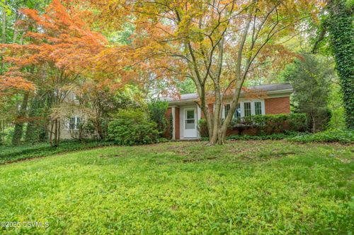 2 Wilson Cir, Milton, PA, 17847-9646 | Card Image
