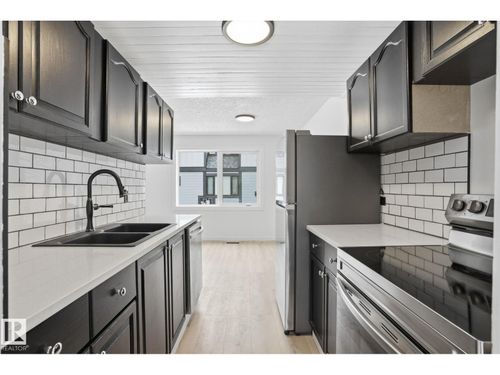 3307 116a Ave Nw, Edmonton, AB, T5W5J9 | Card Image